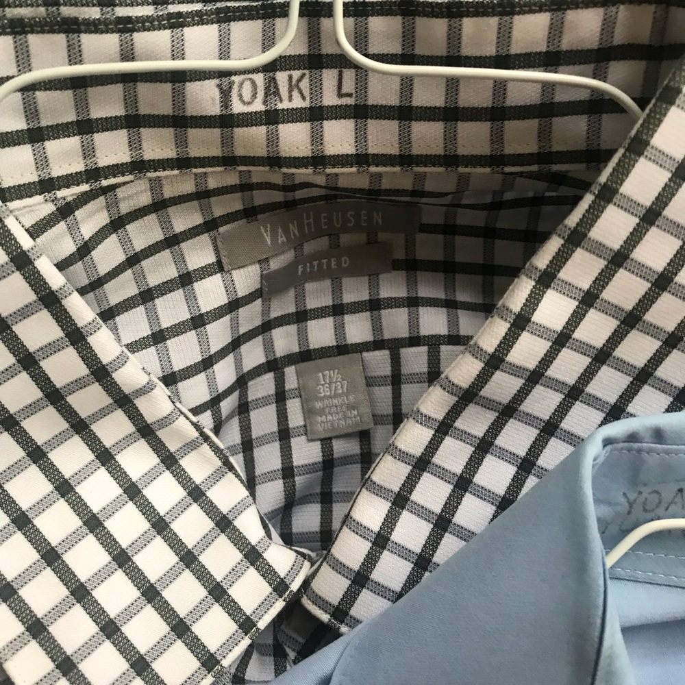 🔴 SOLD Five Van Heusen button up shirts, XXL, EUC - Picture 4 of 6